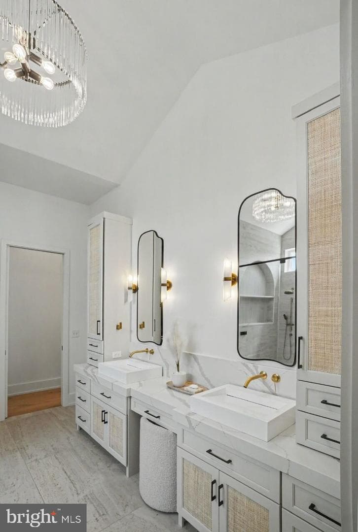 114 Jillian Way photo 19