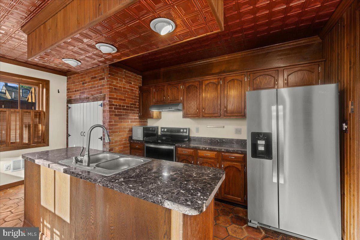 418 Boas Street photo 16