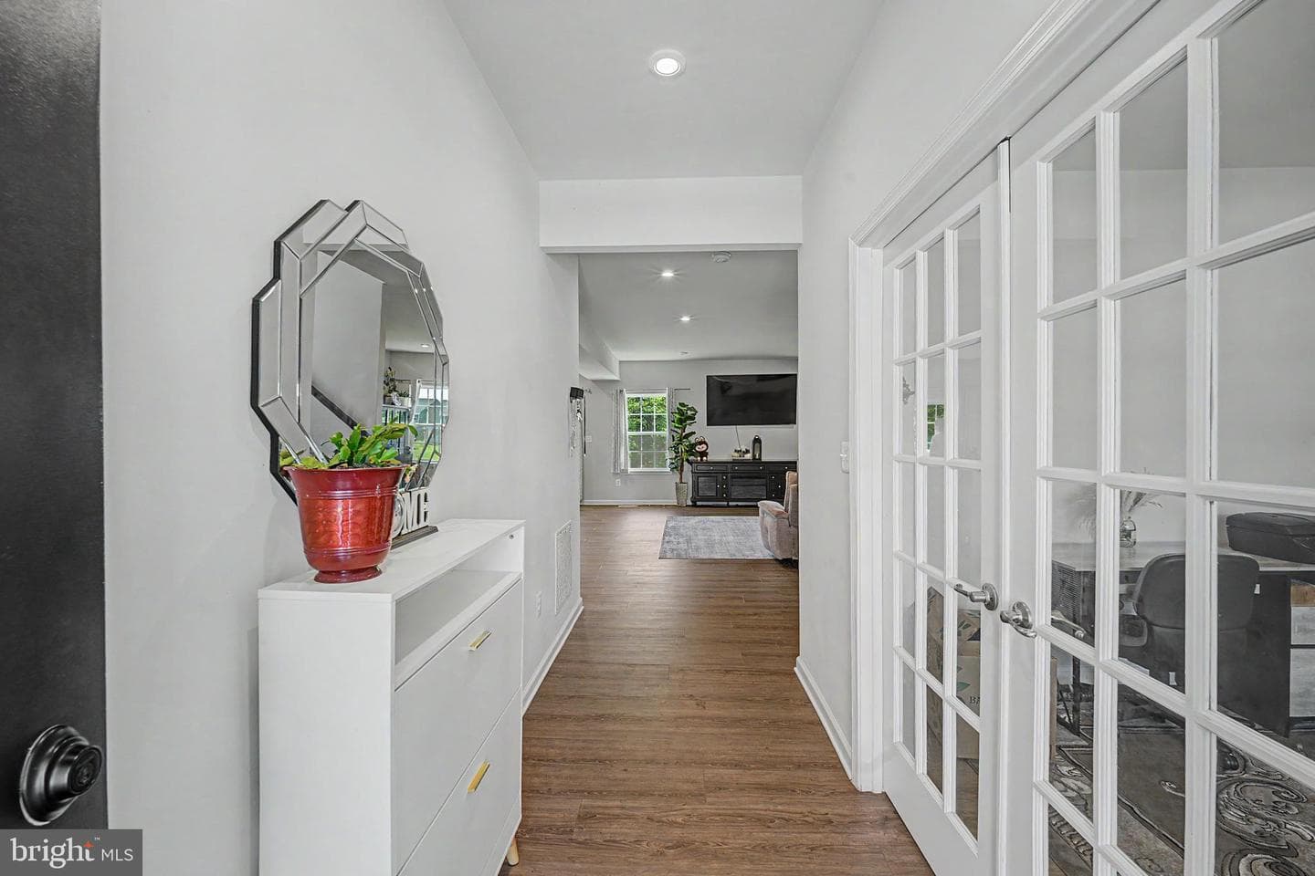 3011 Bianca Way photo 3