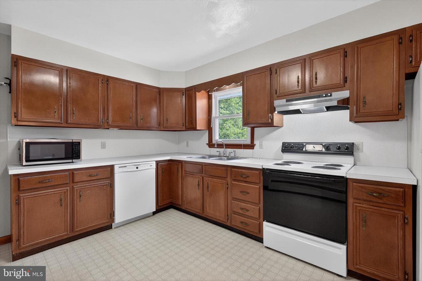 1441 Haney Drive photo 11