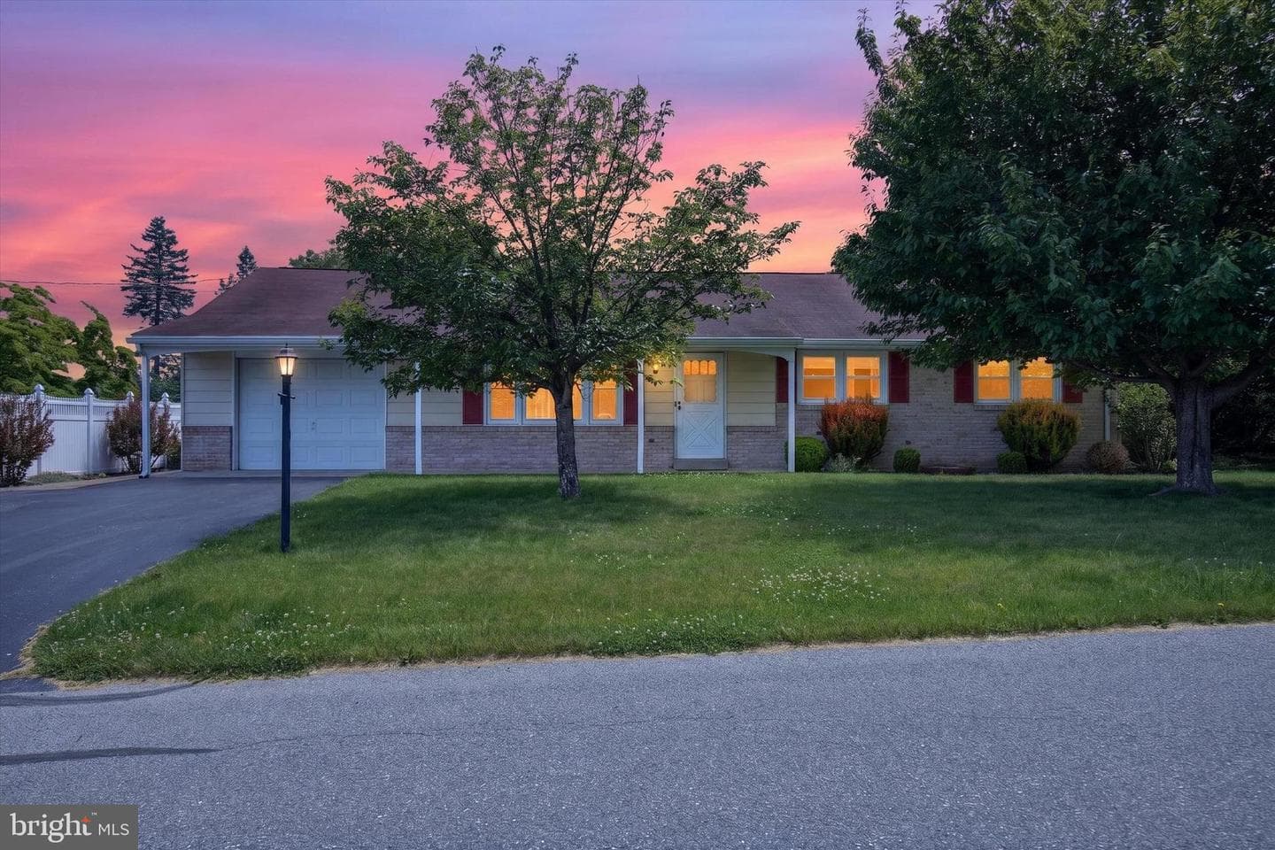 1441 Haney Drive photo 2