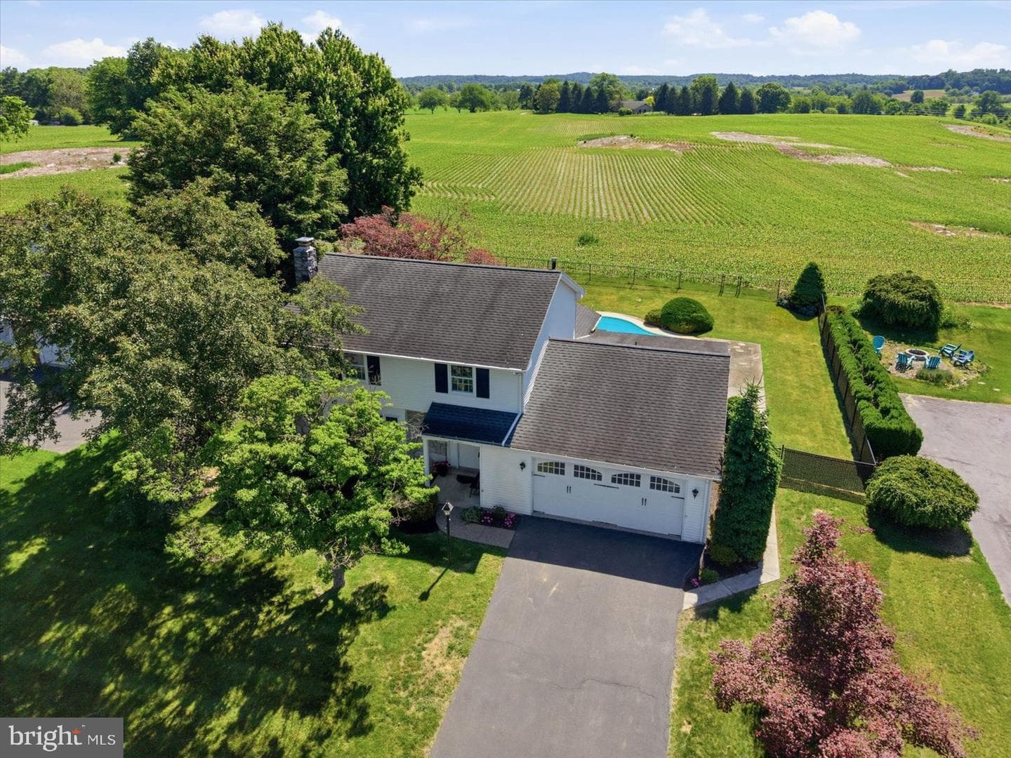 387 Yorktown Road photo 2