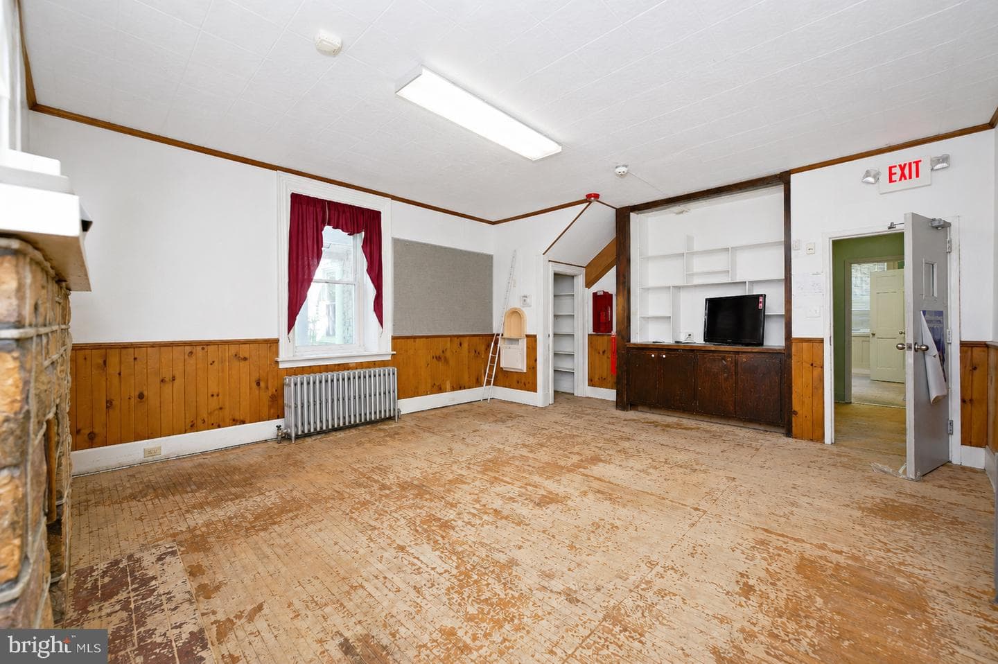 2600 Woodlawn St photo 15