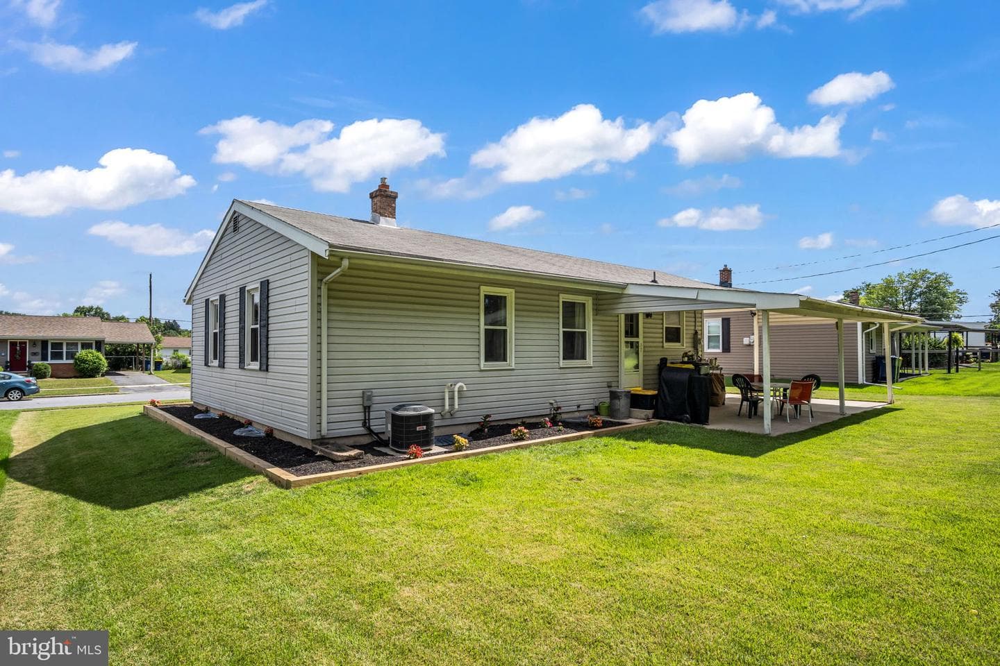 12 Theodore Avenue photo 24