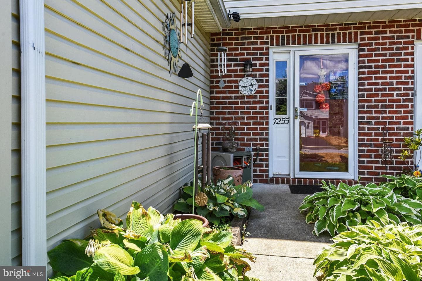 7255 Huntingdon Street photo 3