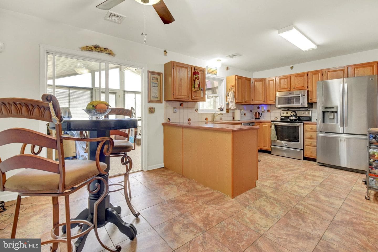 7255 Huntingdon Street photo 8
