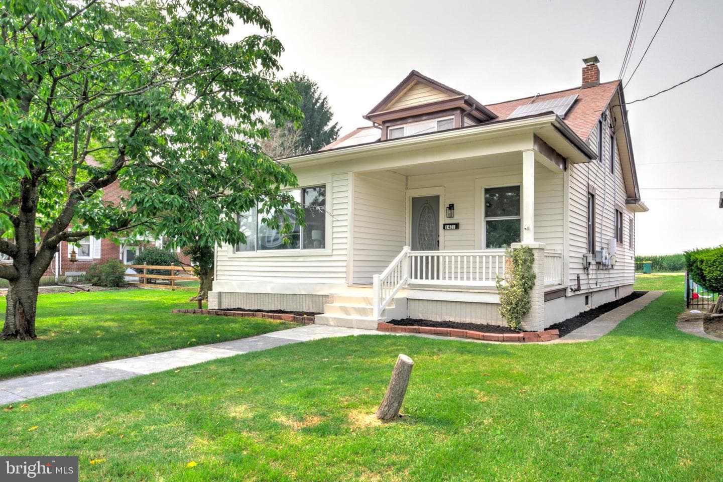 1421 E Derry Road photo 34