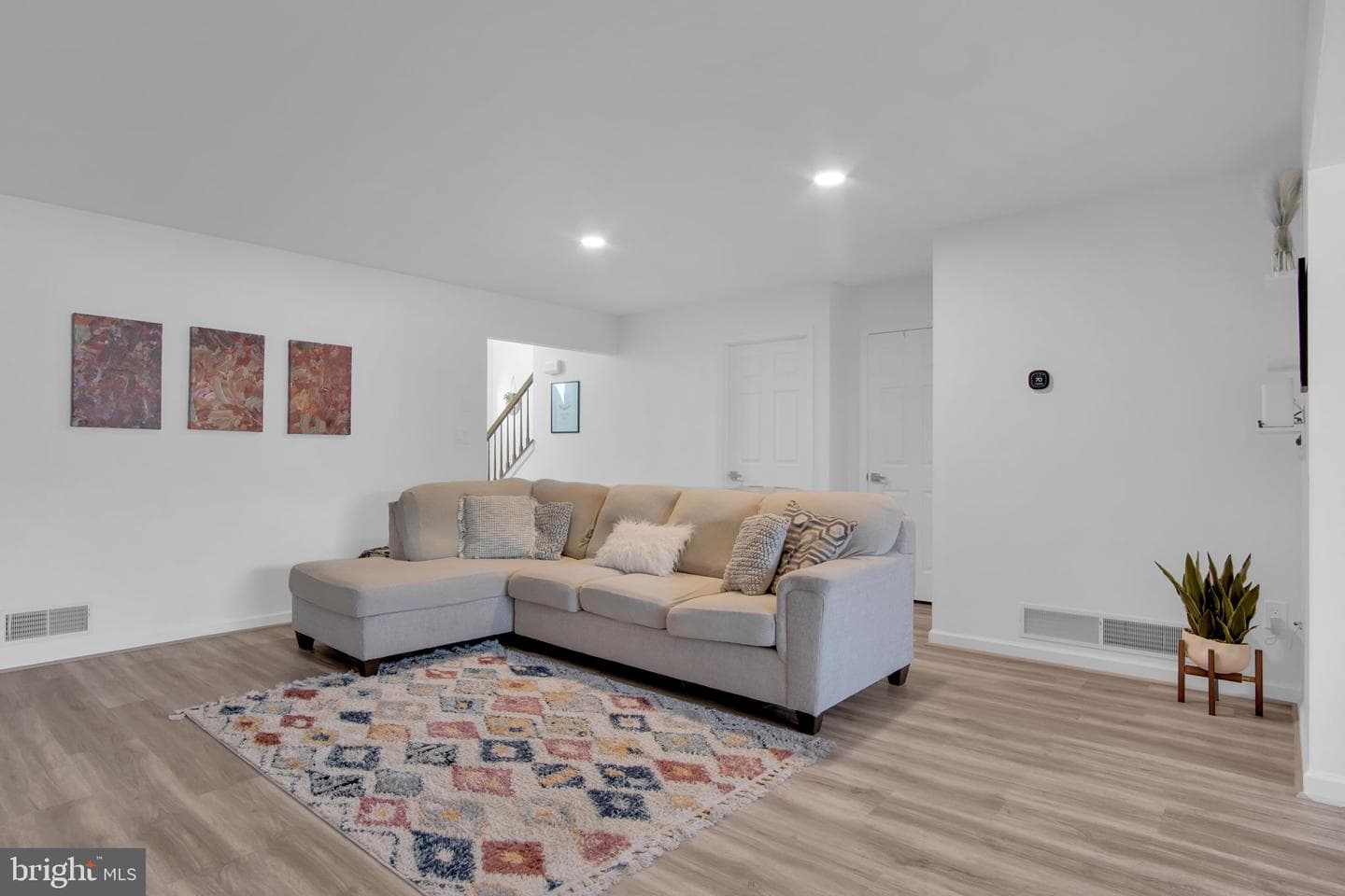 478 Kelker Street photo 3