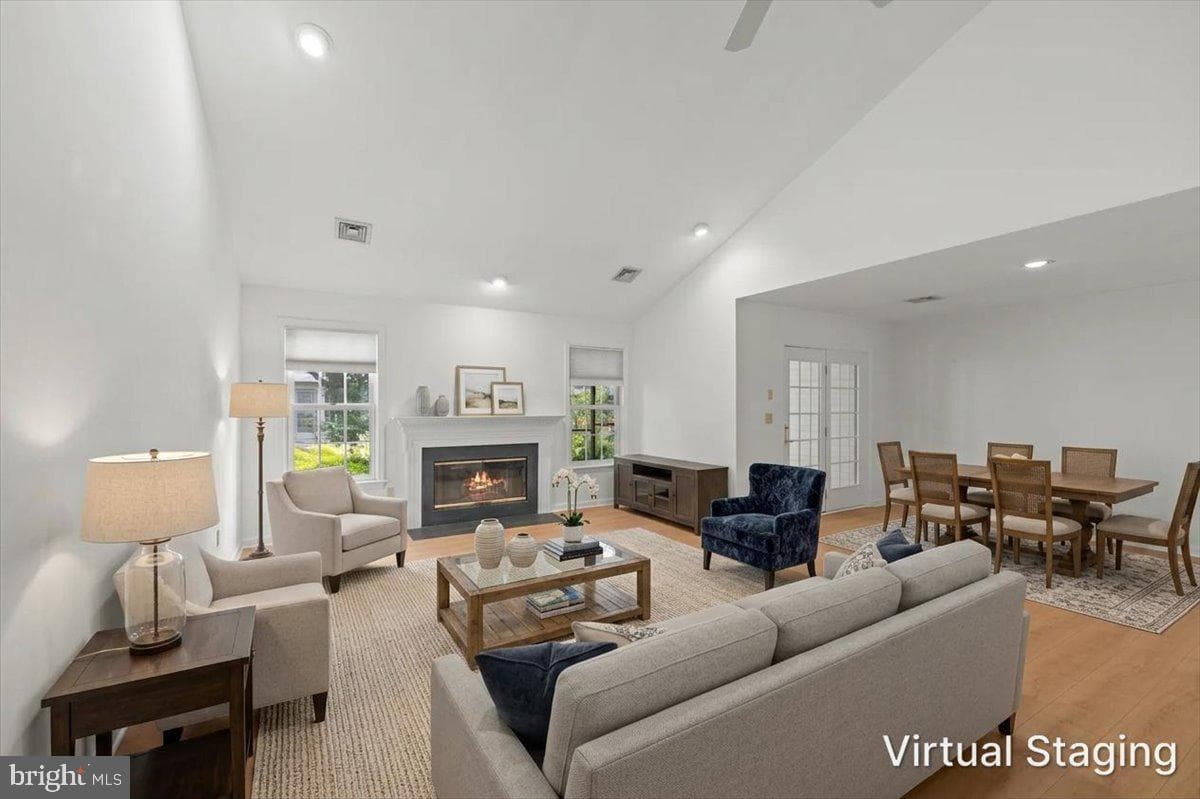 89 Cambridge Drive photo 16