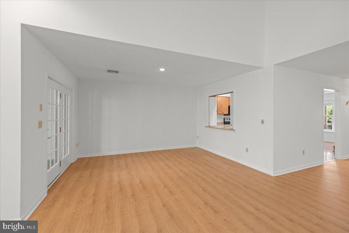 89 Cambridge Drive photo 19
