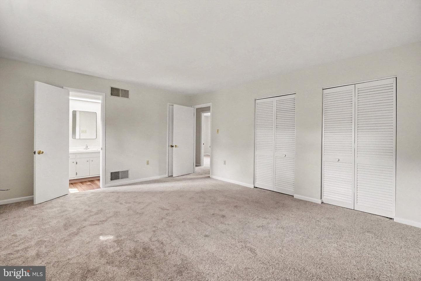 3818 Burton Ln photo 16