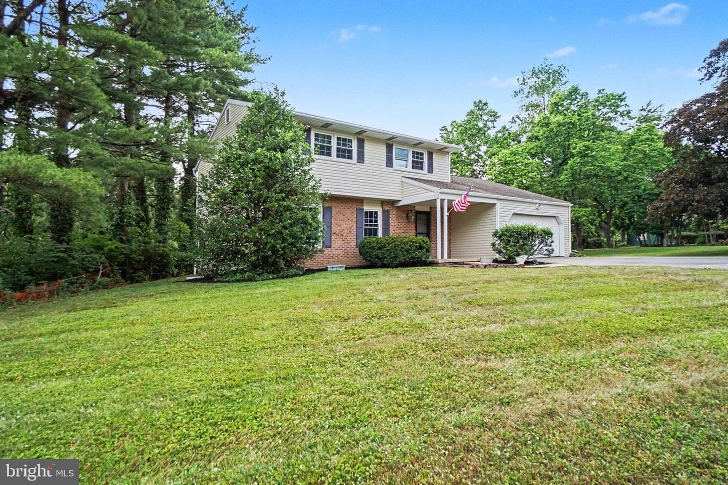 3818 Burton Ln photo 4