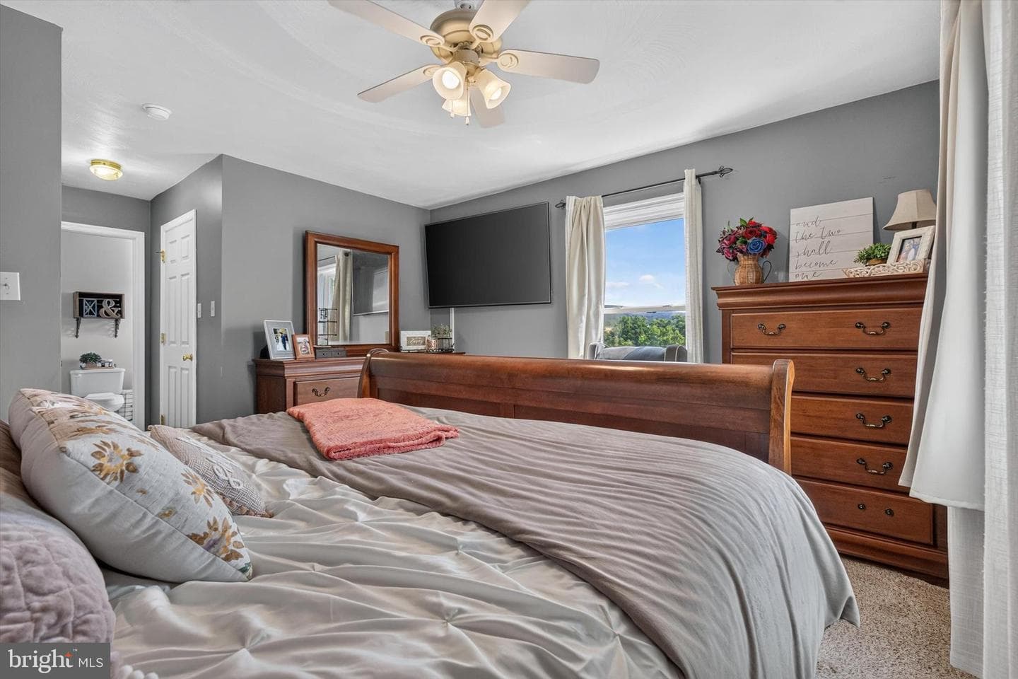 325 Shoop Lane photo 31