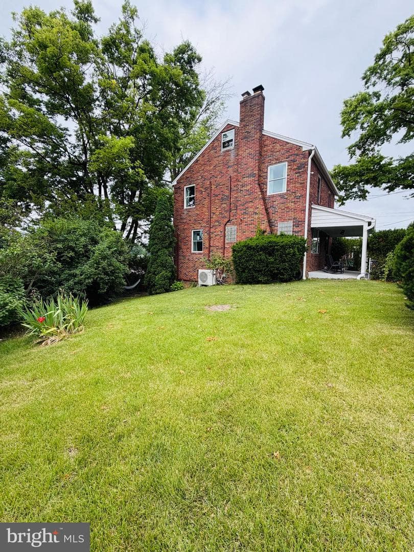 2819 Boas St photo 3
