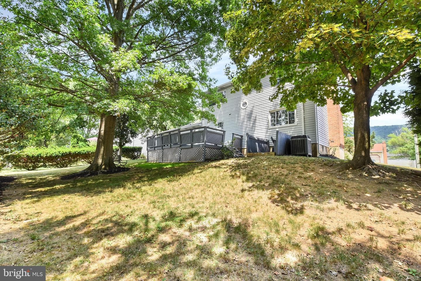 2009 Deer Path Road photo 33