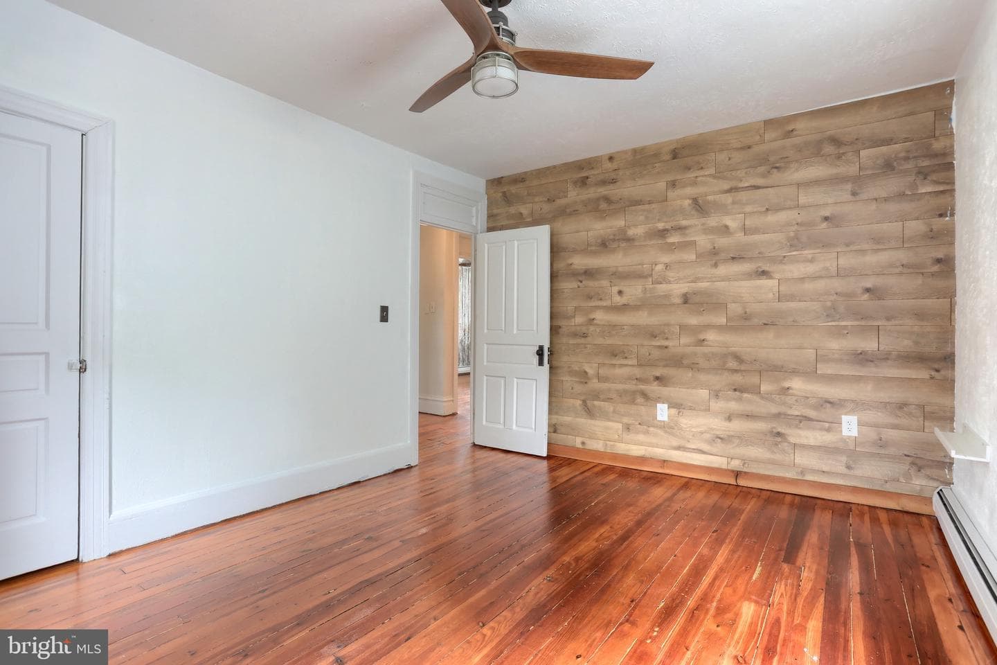 129 Poplar Avenue photo 30