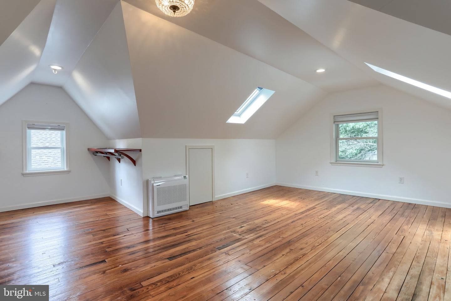 129 Poplar Avenue photo 33