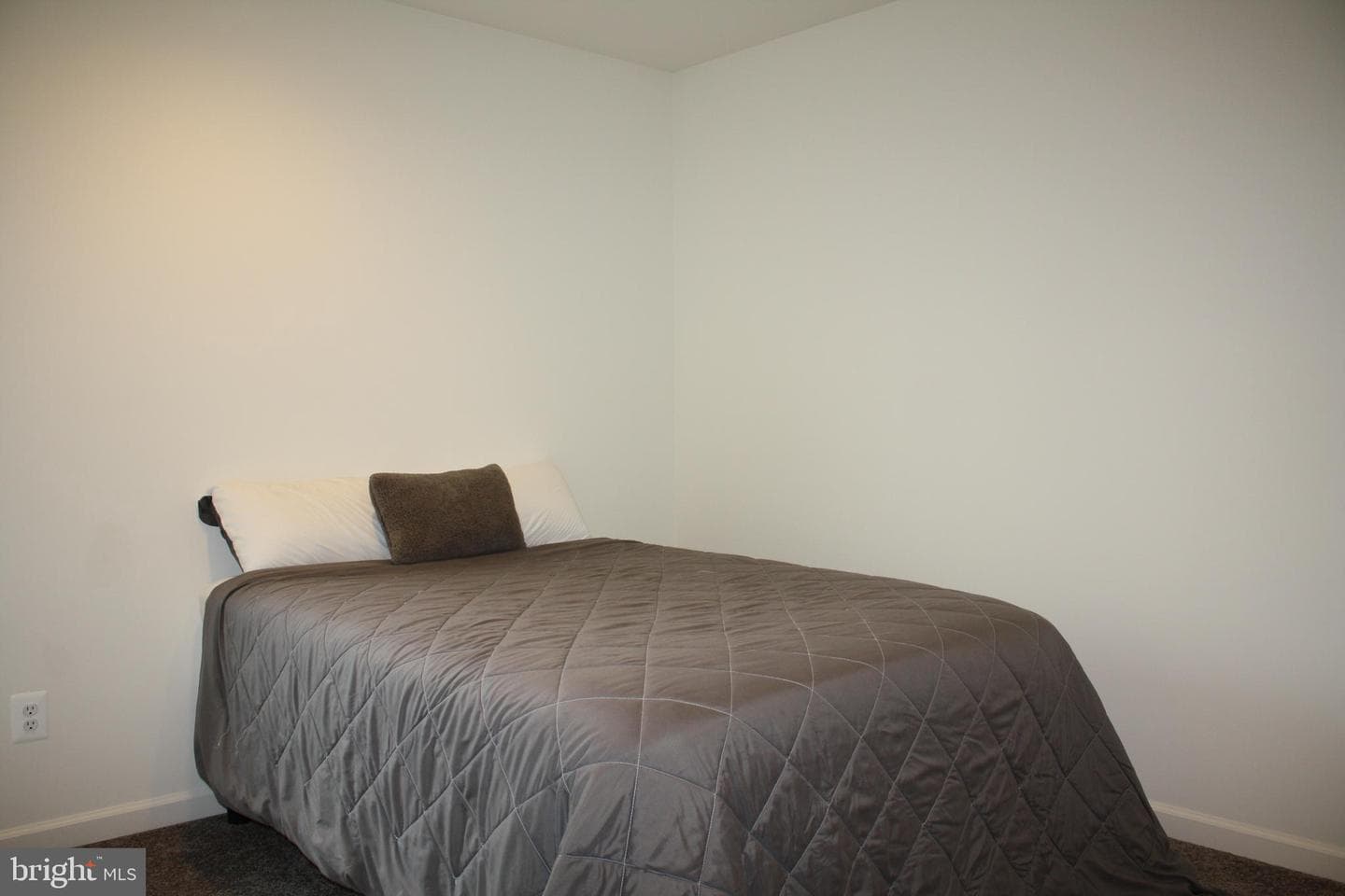 7204 Hidden Meadow Lane photo 24