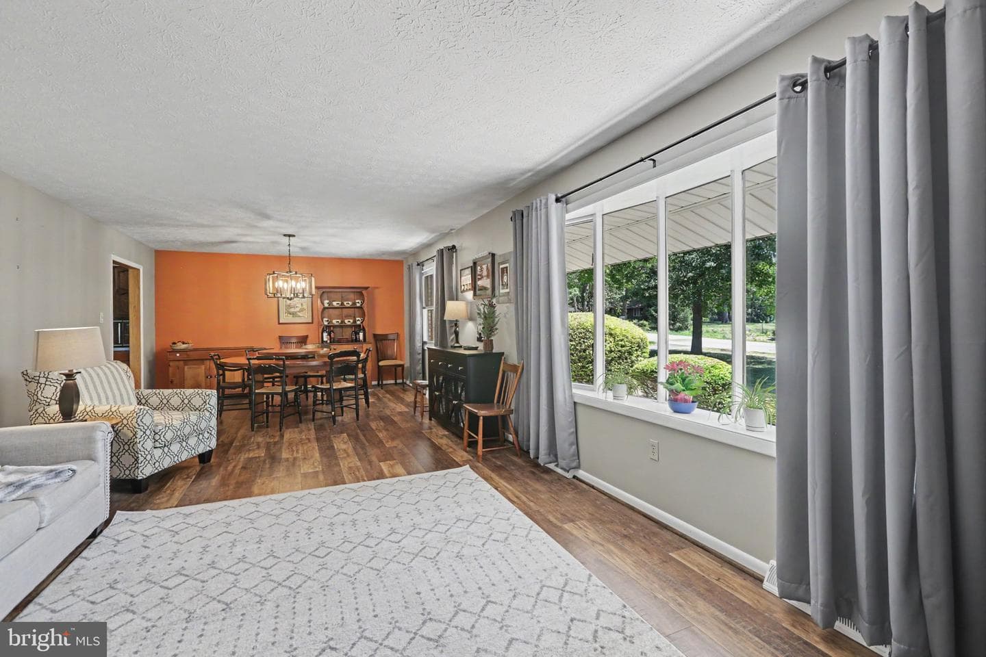 1308 Montfort Drive photo 8