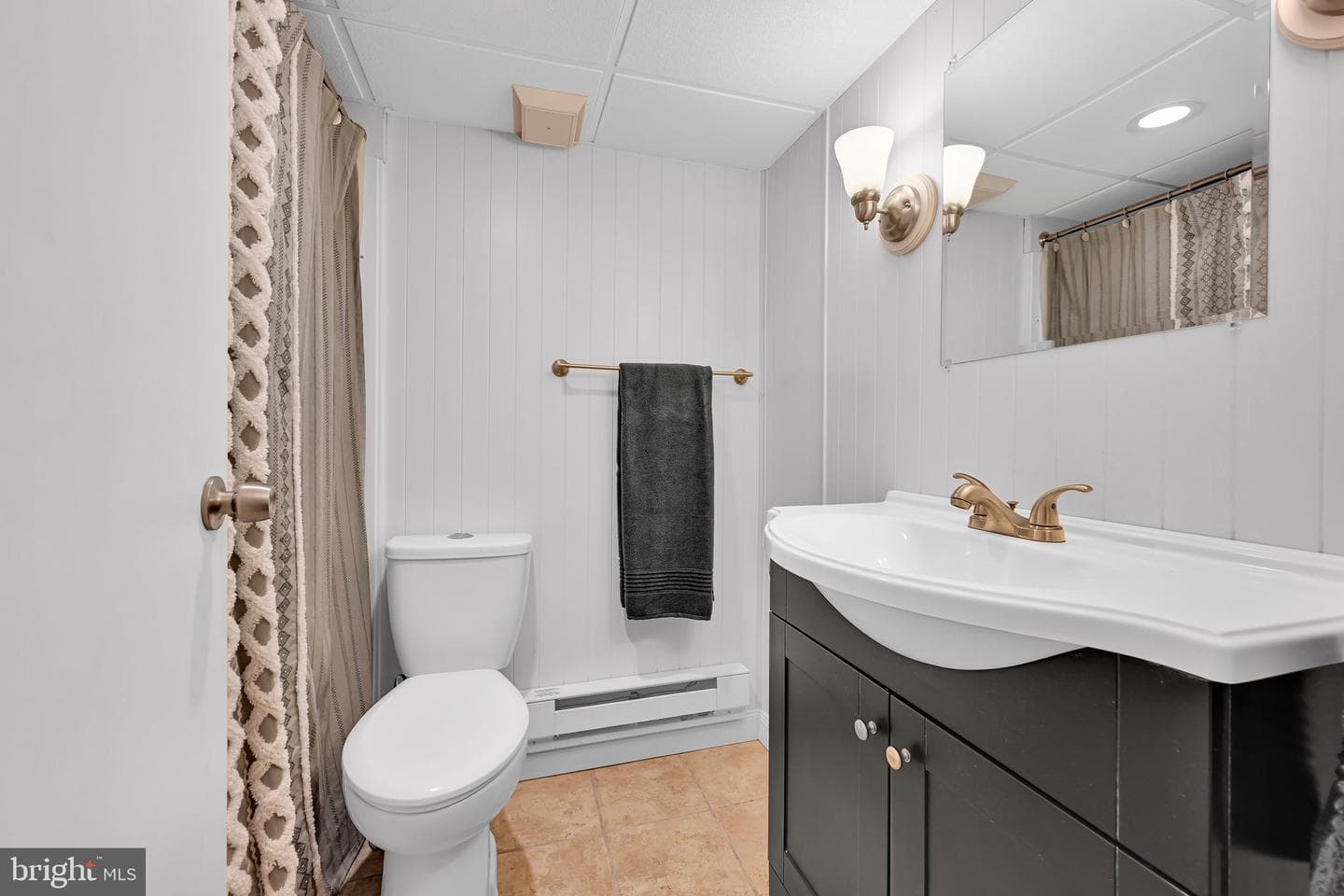 8 Sycamore Road photo 33