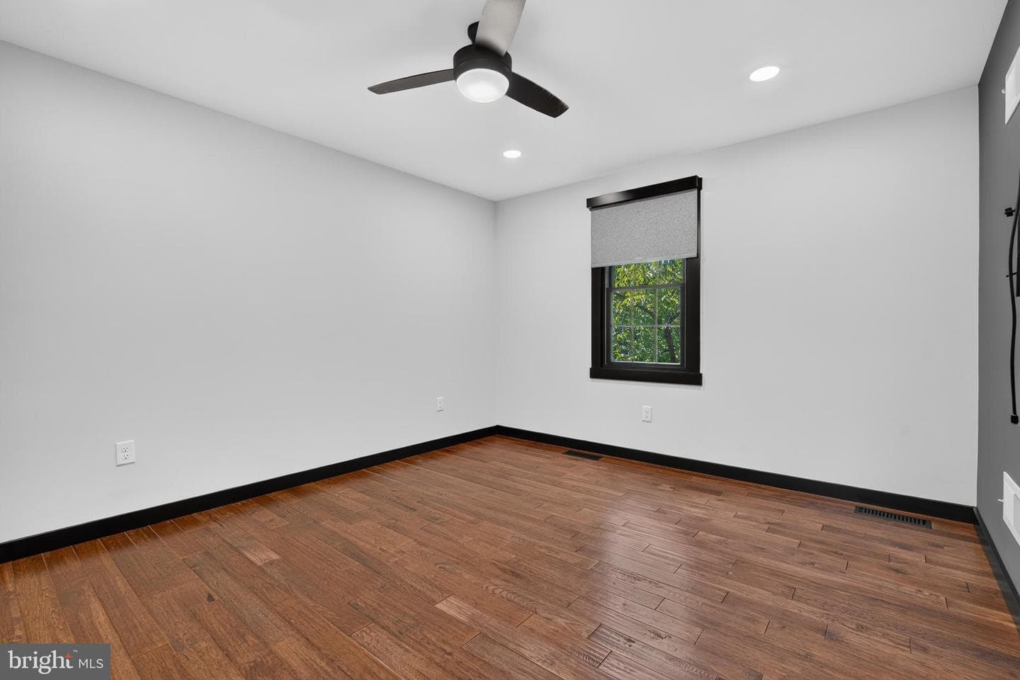 2026 Joann Avenue photo 23