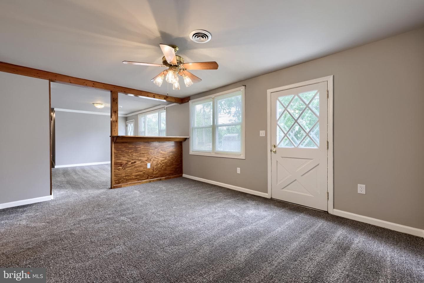 205 Peach Street photo 3