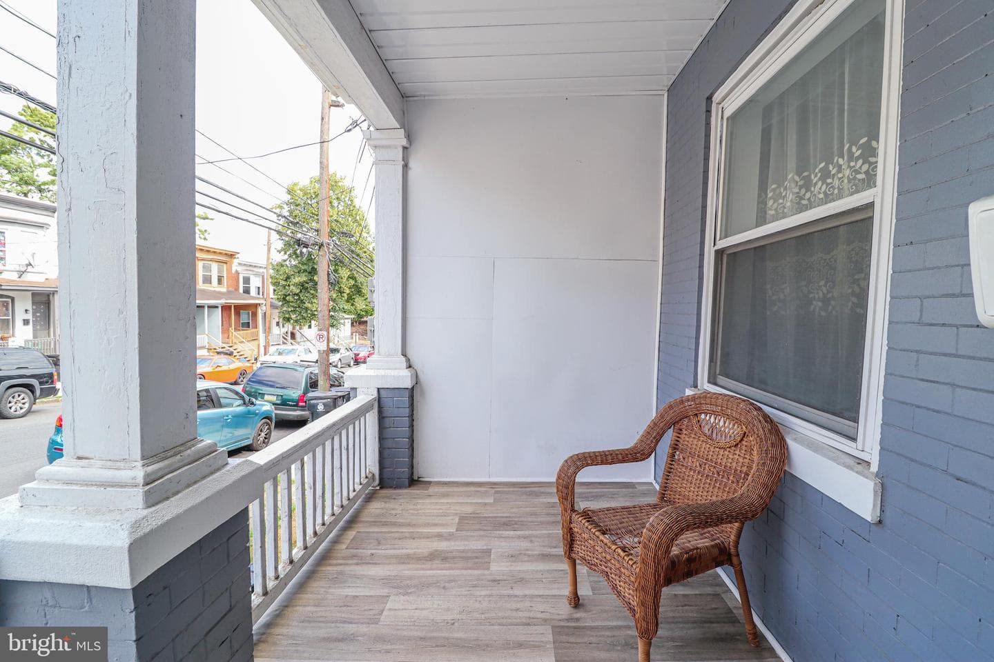 442 Crescent Street photo 3