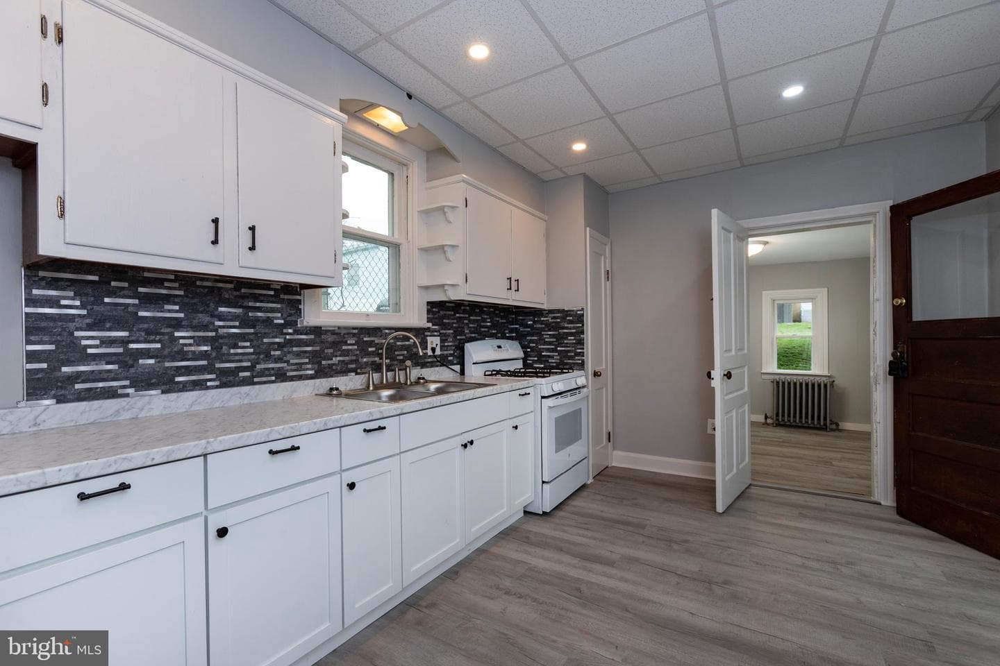 521 2nd Street photo 22