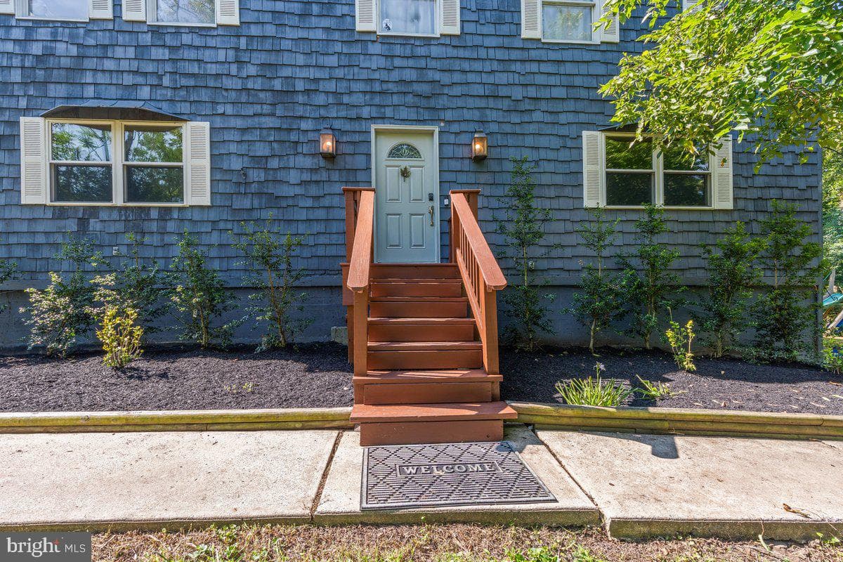 4317 Winthrop Drive, Harrisburg