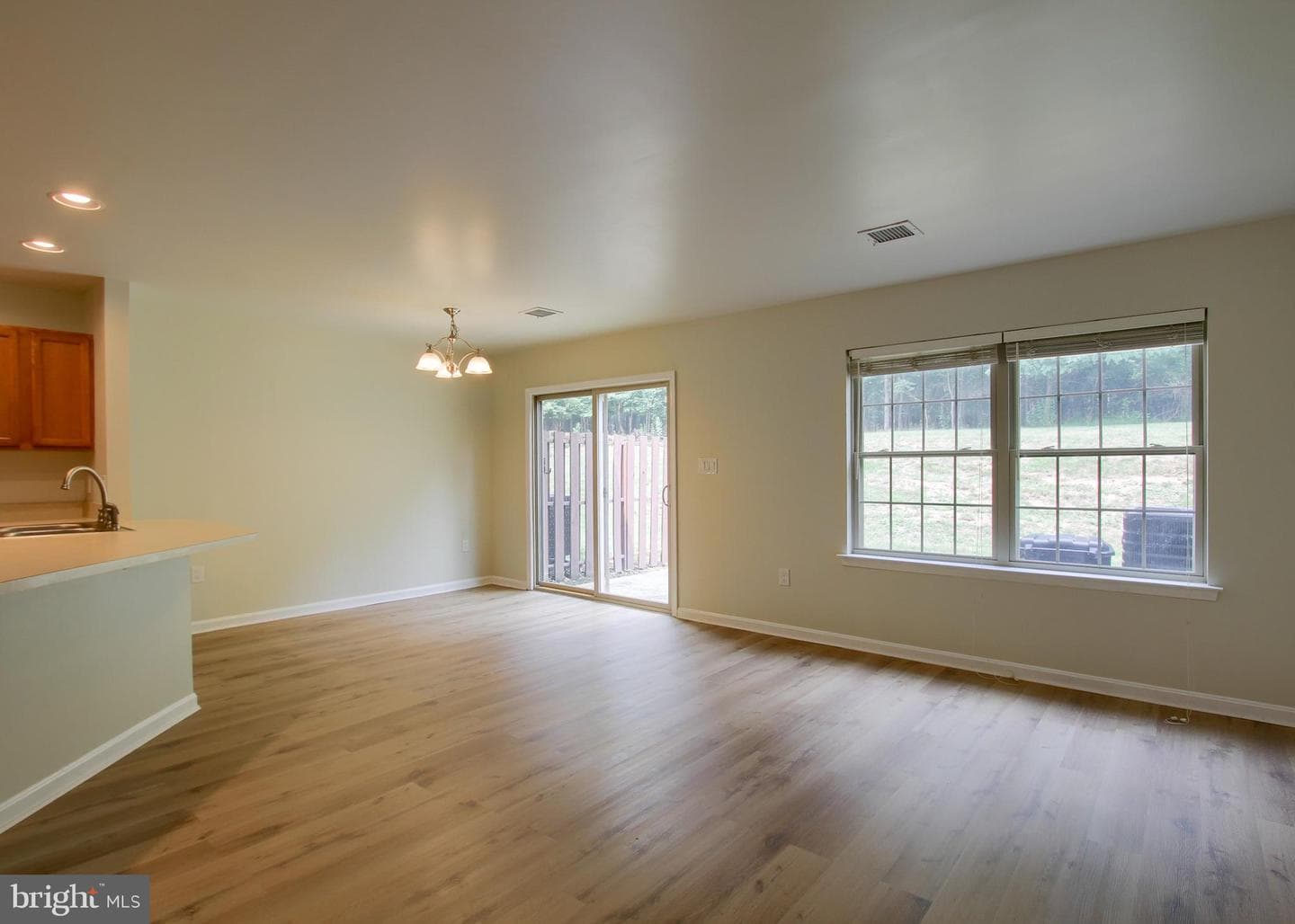630 Glenbrook Drive photo 7