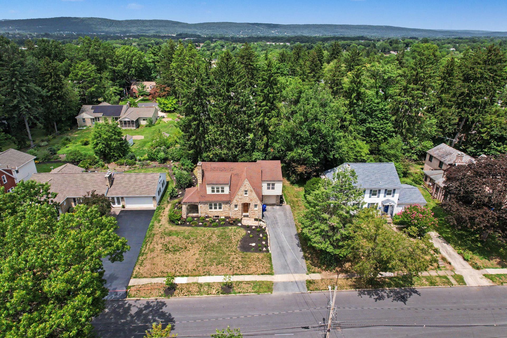 3614 Cloverfield Road photo 32