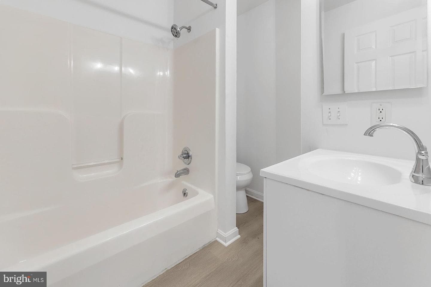 4545 Deer Path Road photo 18