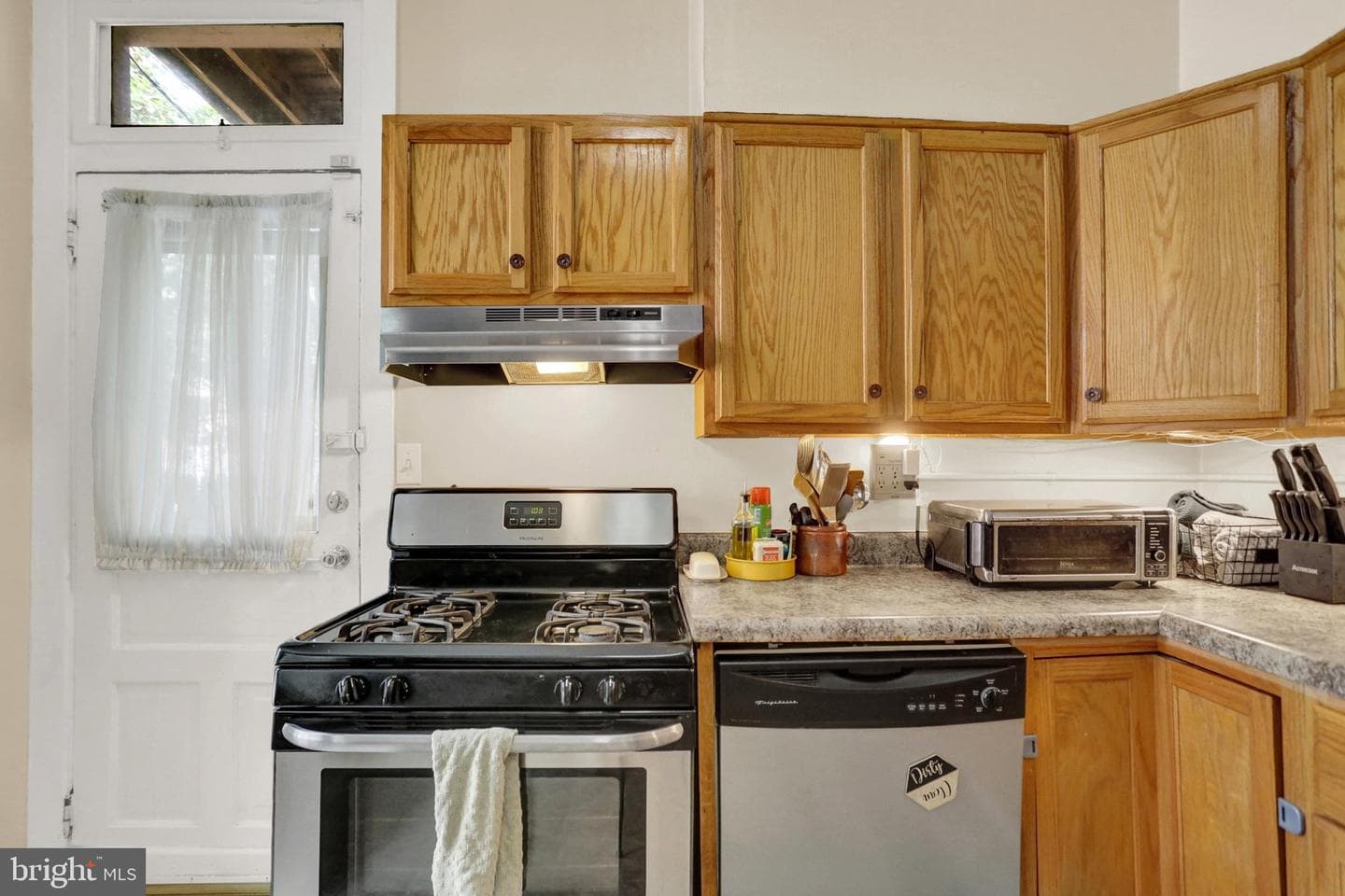 1805 Penn Street photo 61
