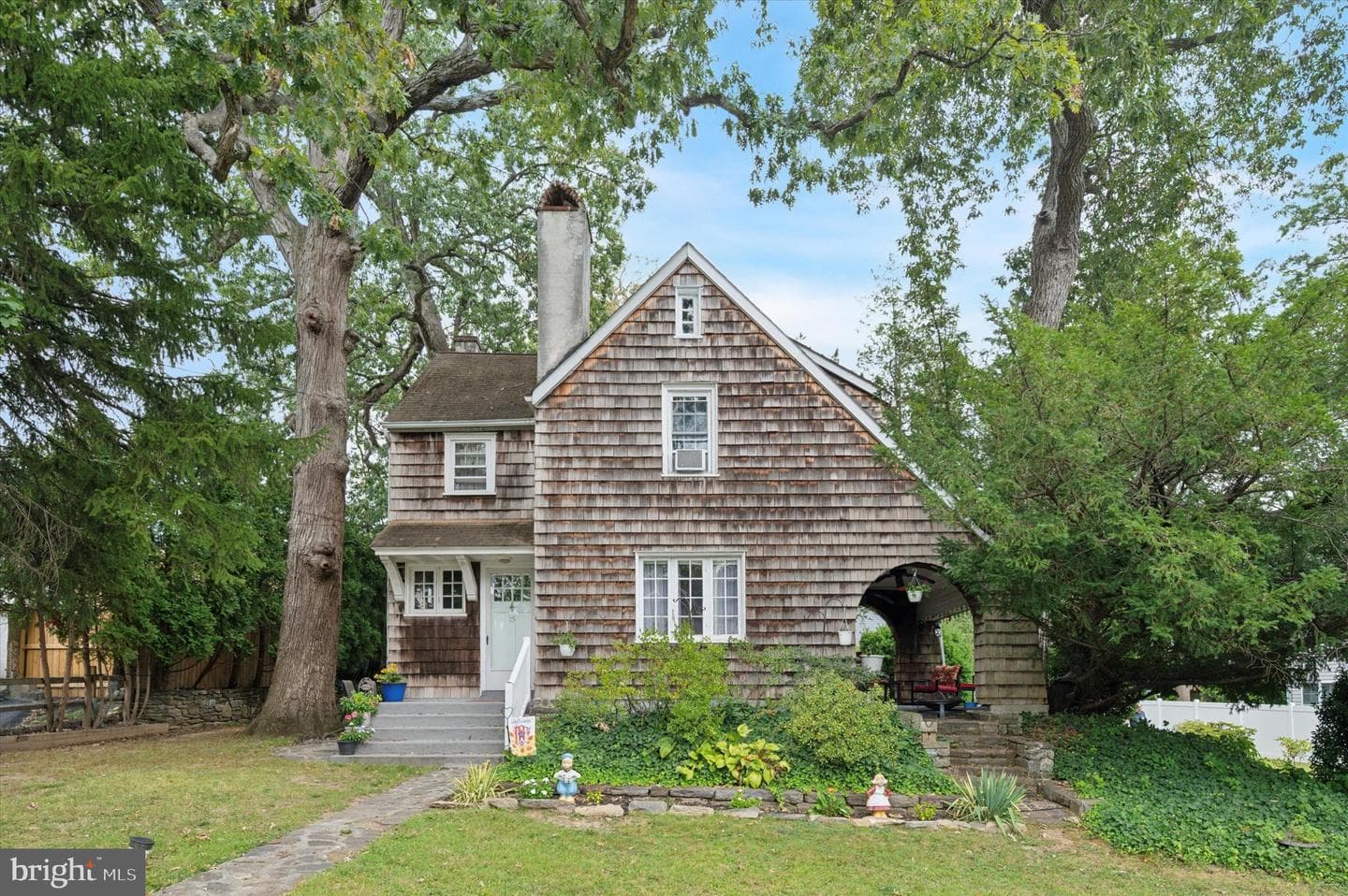 15 Oakland Road