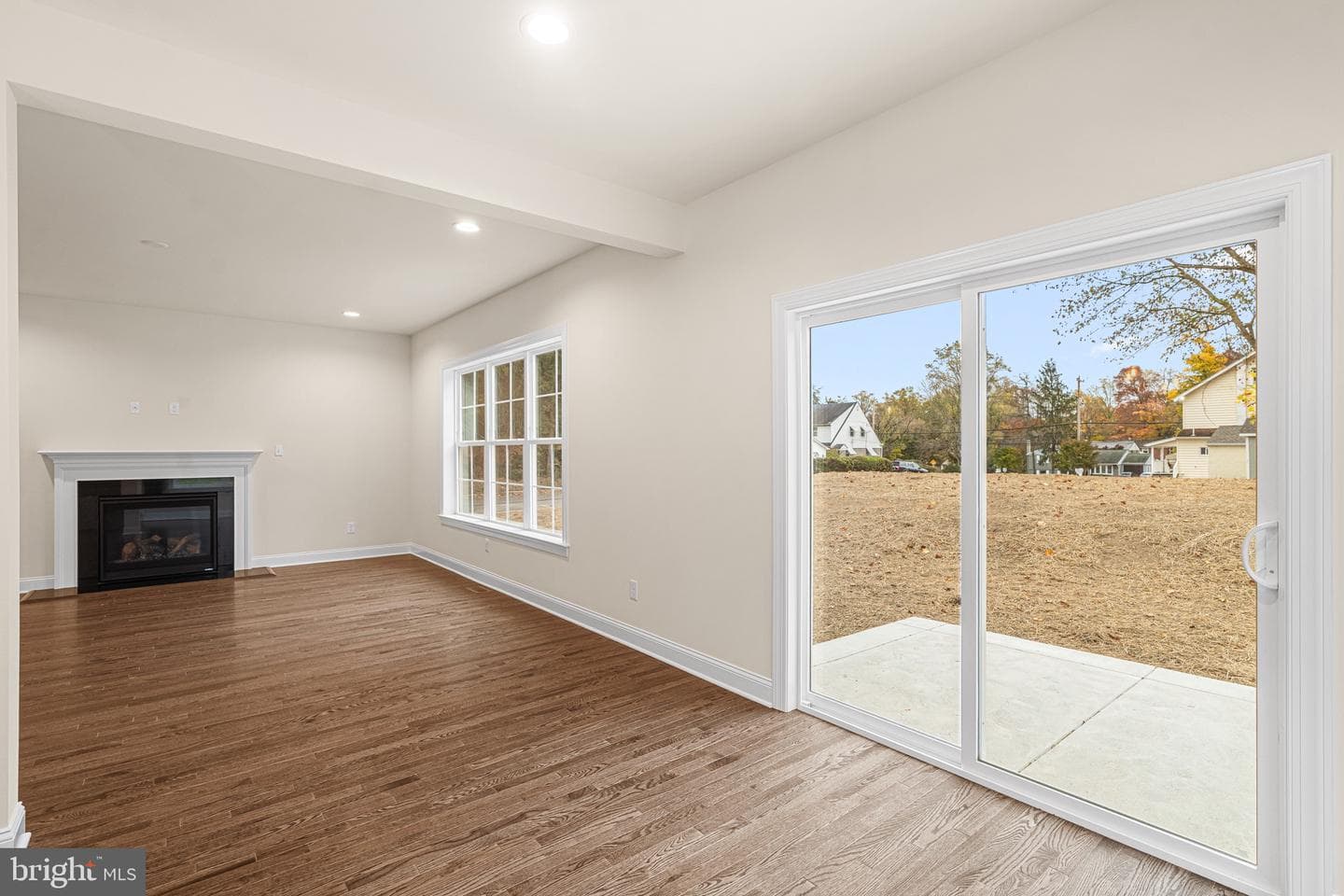 12 Claremont Boulevard photo 20