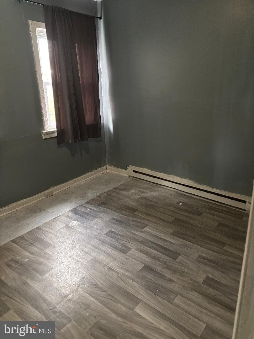 902 Maple Terrace photo 5