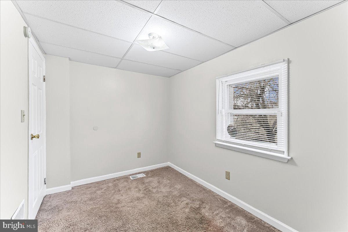 4518 Post Road photo 14