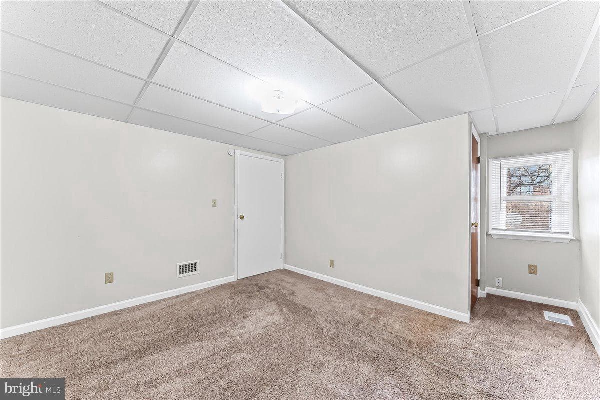4518 Post Road photo 16