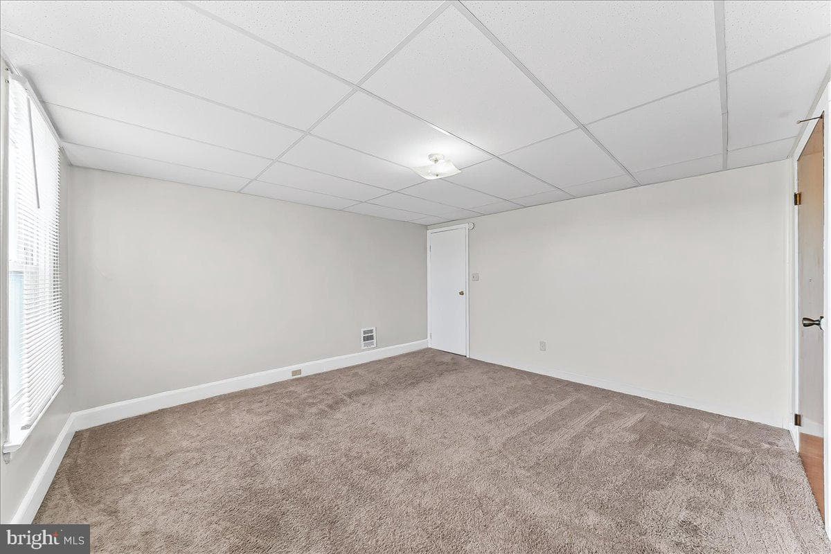 4518 Post Road photo 18