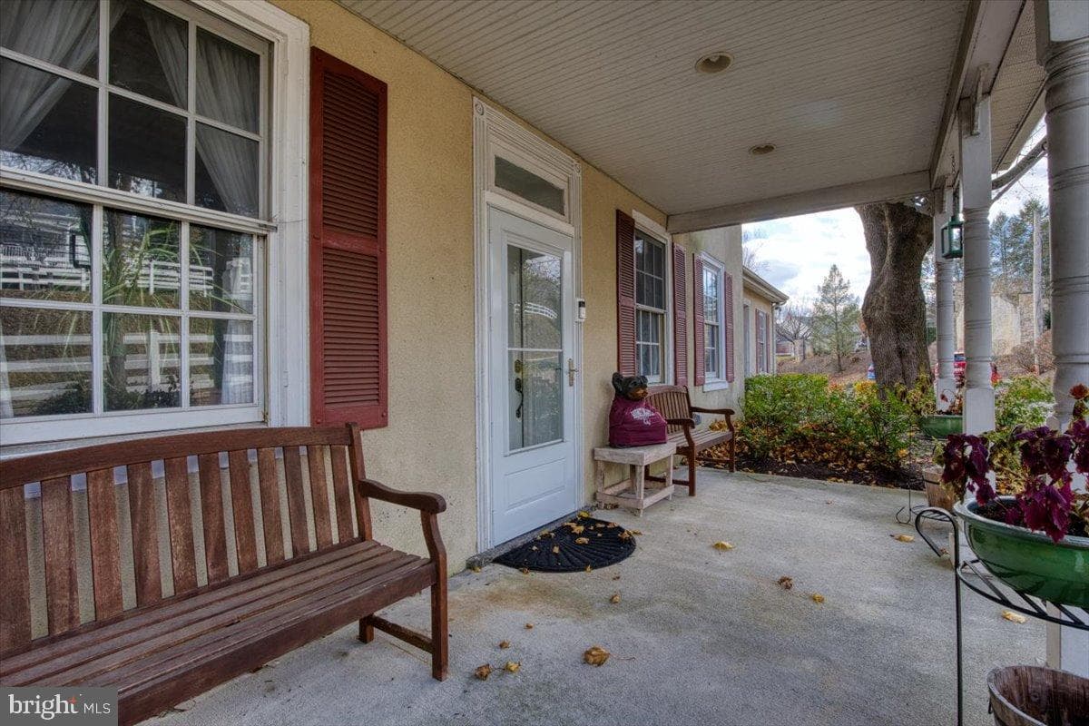 125 Joe Delgrosso Drive photo 11