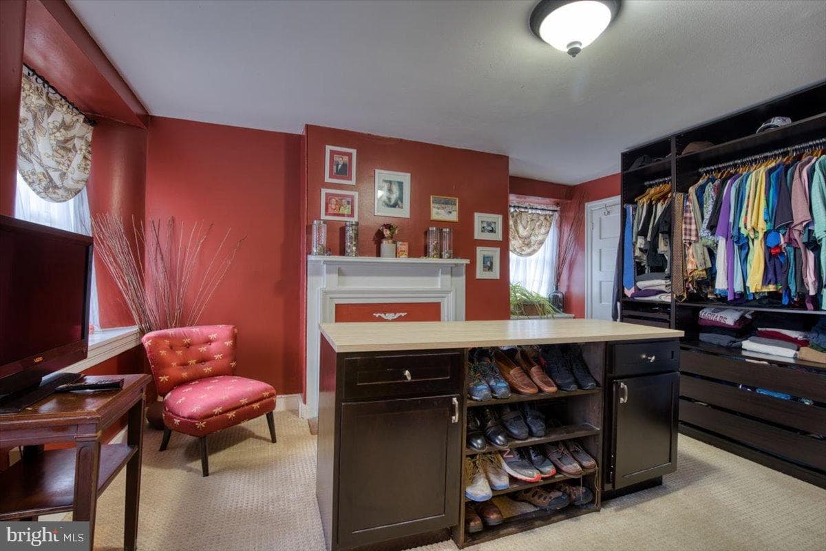 125 Joe Delgrosso Drive photo 40