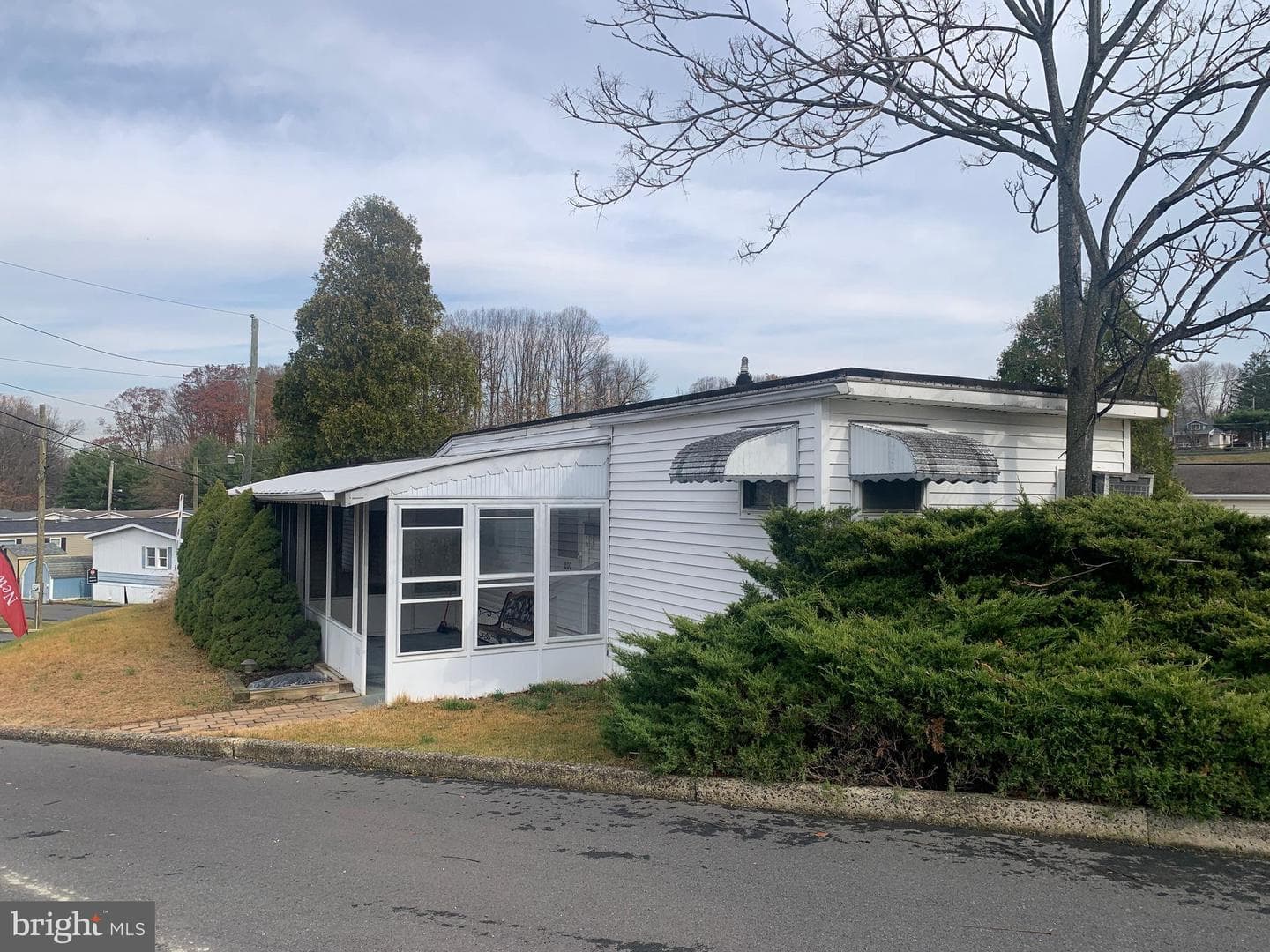 200 Anderson Avenue photo 3