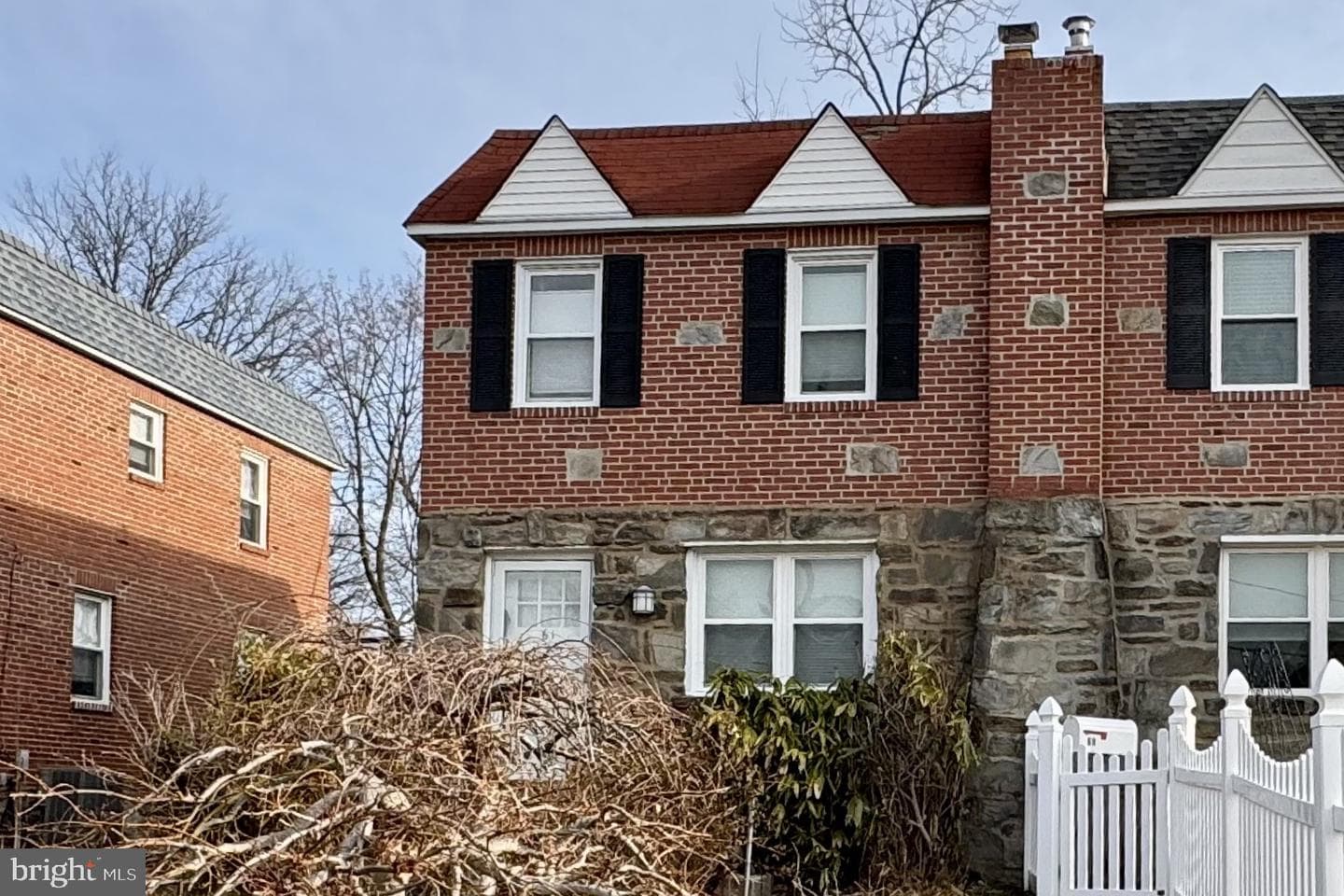 61 Greenhill Road photo 40