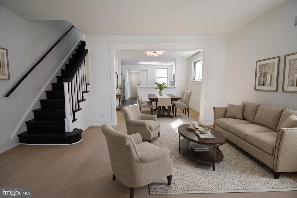 247 Heather Road photo 11