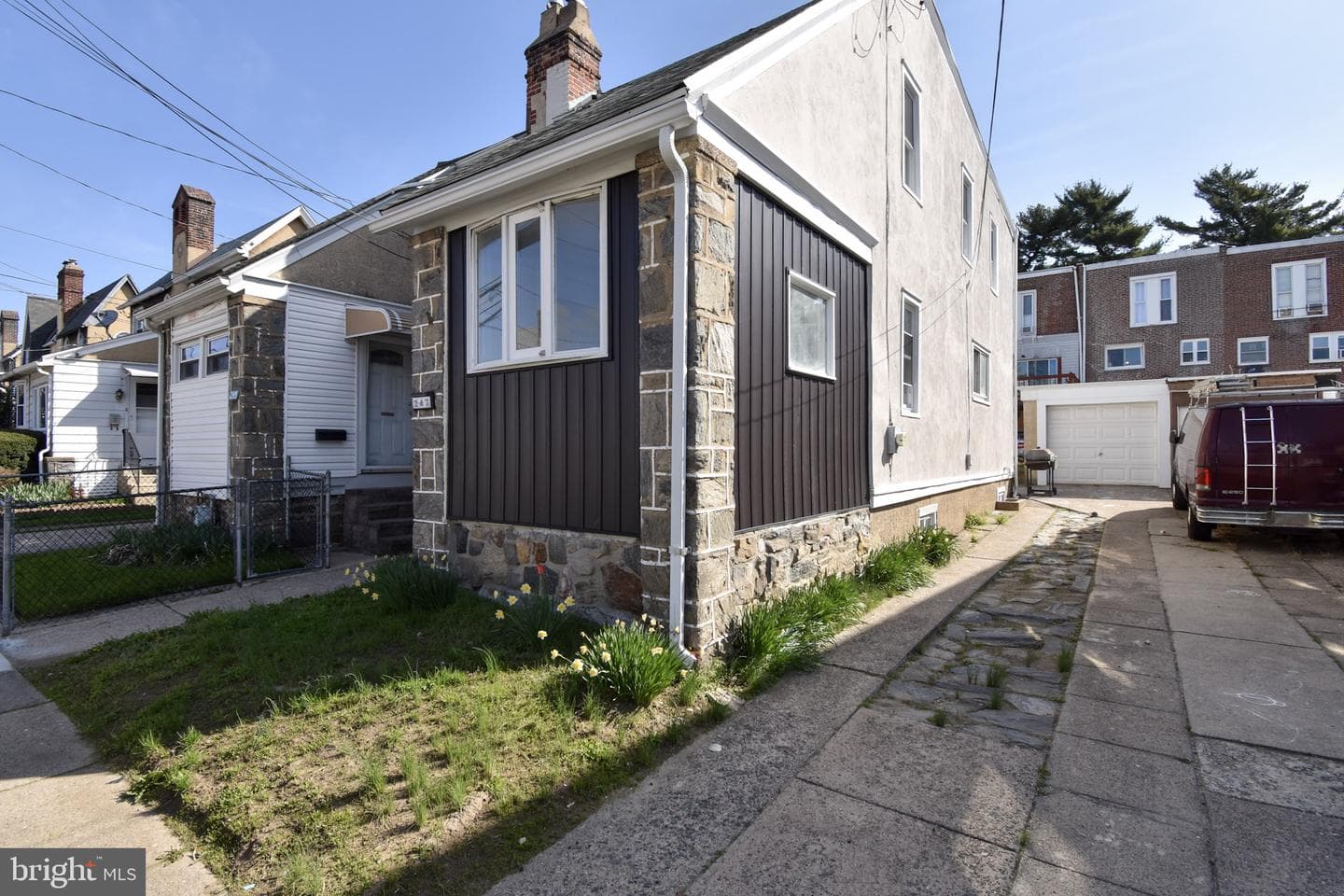 247 Heather Road photo 25