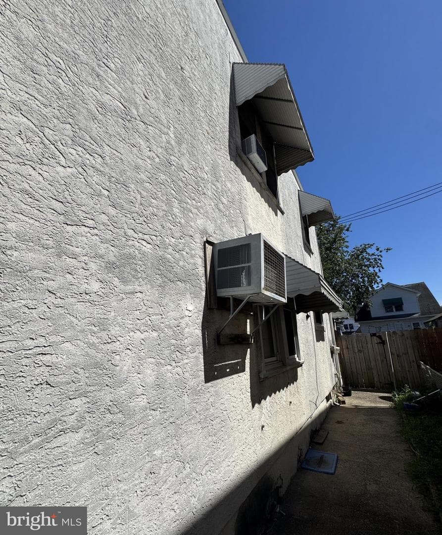 217 Harvey Avenue photo 6