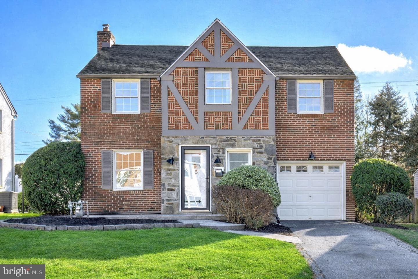 1529 Brierwood Road photo 1