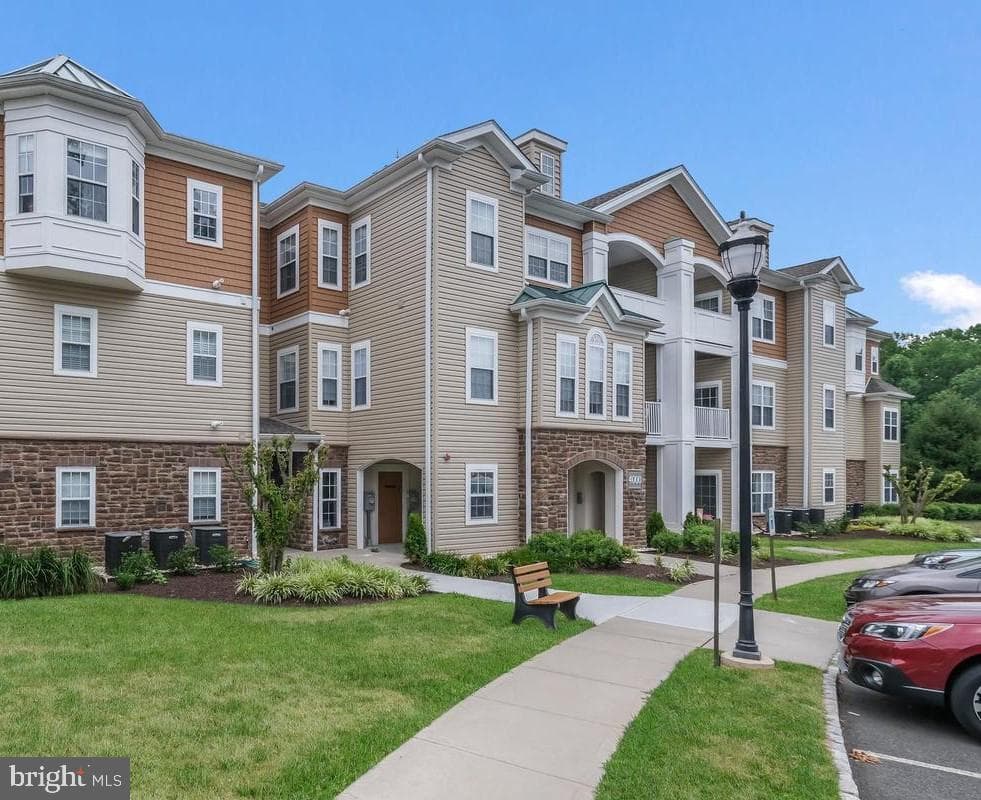 4000 Village Way #202