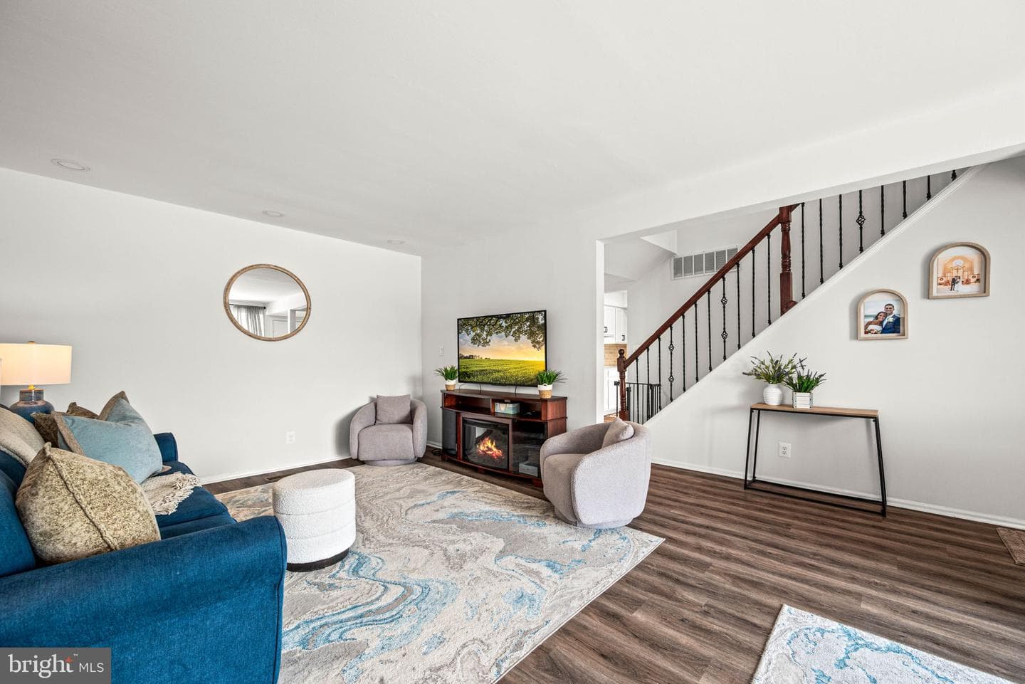 147 W Kenilworth Circle photo 8
