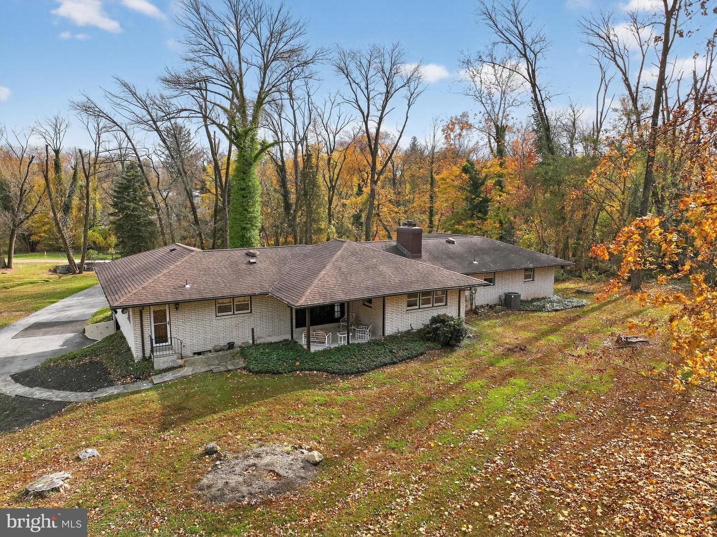 1013 Glen Road photo 6